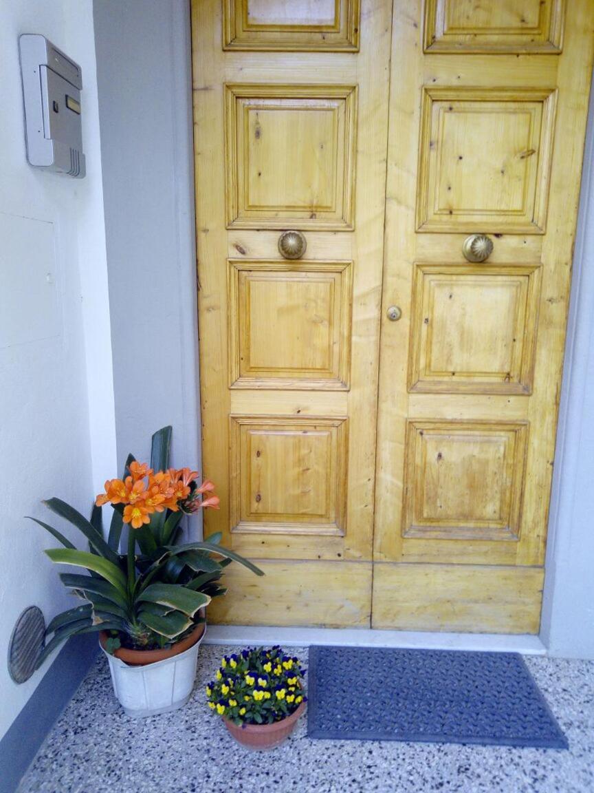 Casa Michelangelo Lägenhet Megognano Exteriör bild